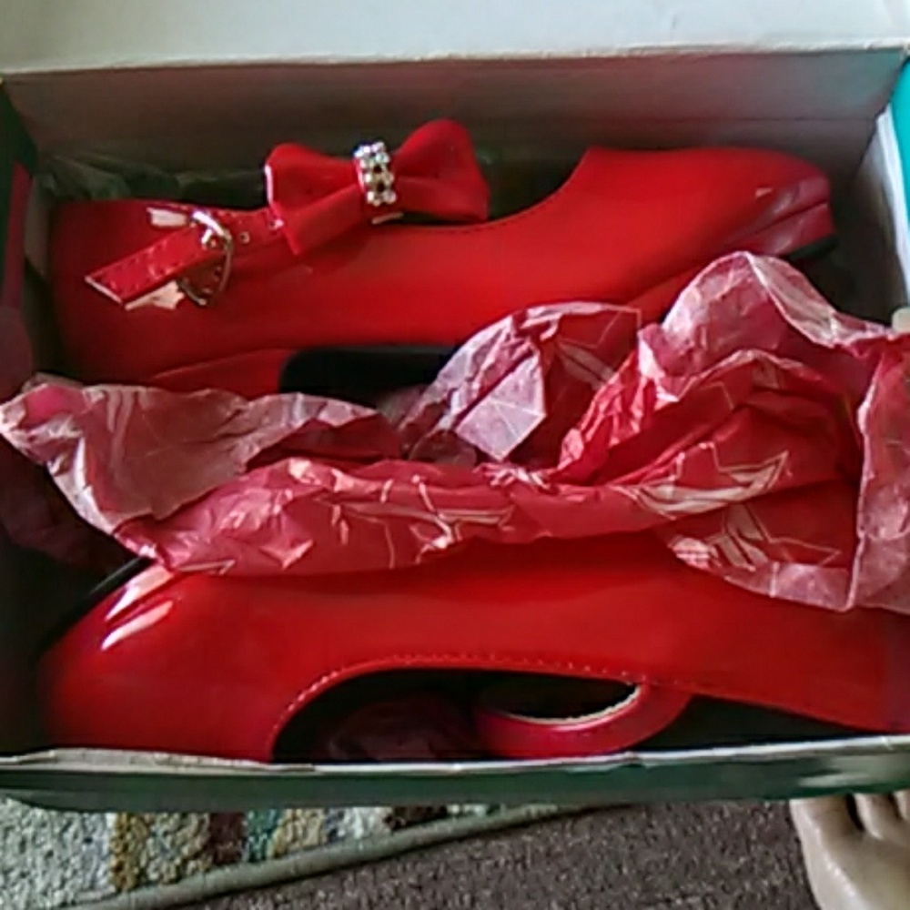 Pretty girls dress shoes